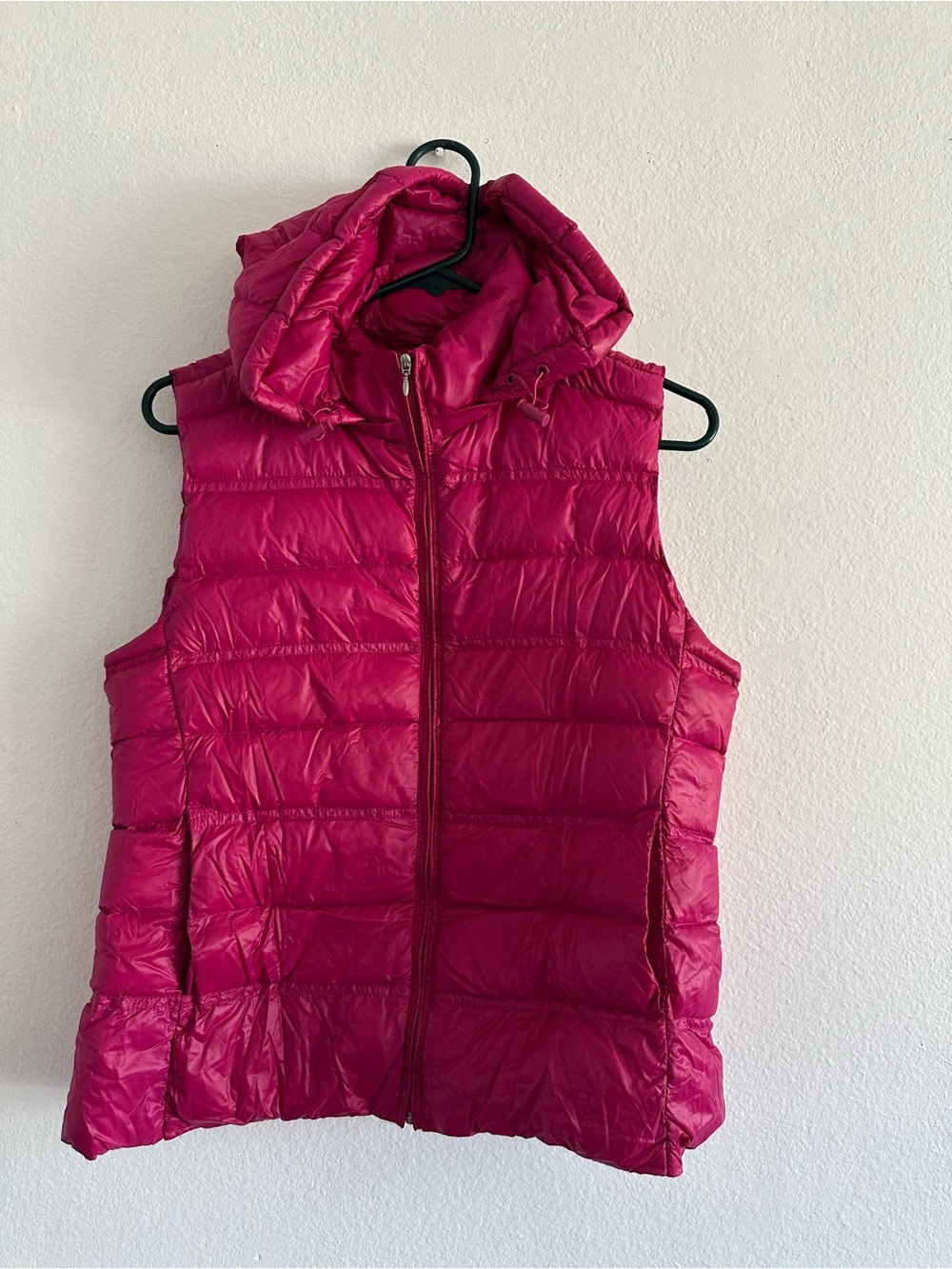 Forever 22 Ultra Light Down Vest Pink Warm Puffer Jacket Hooded Women’s Size L